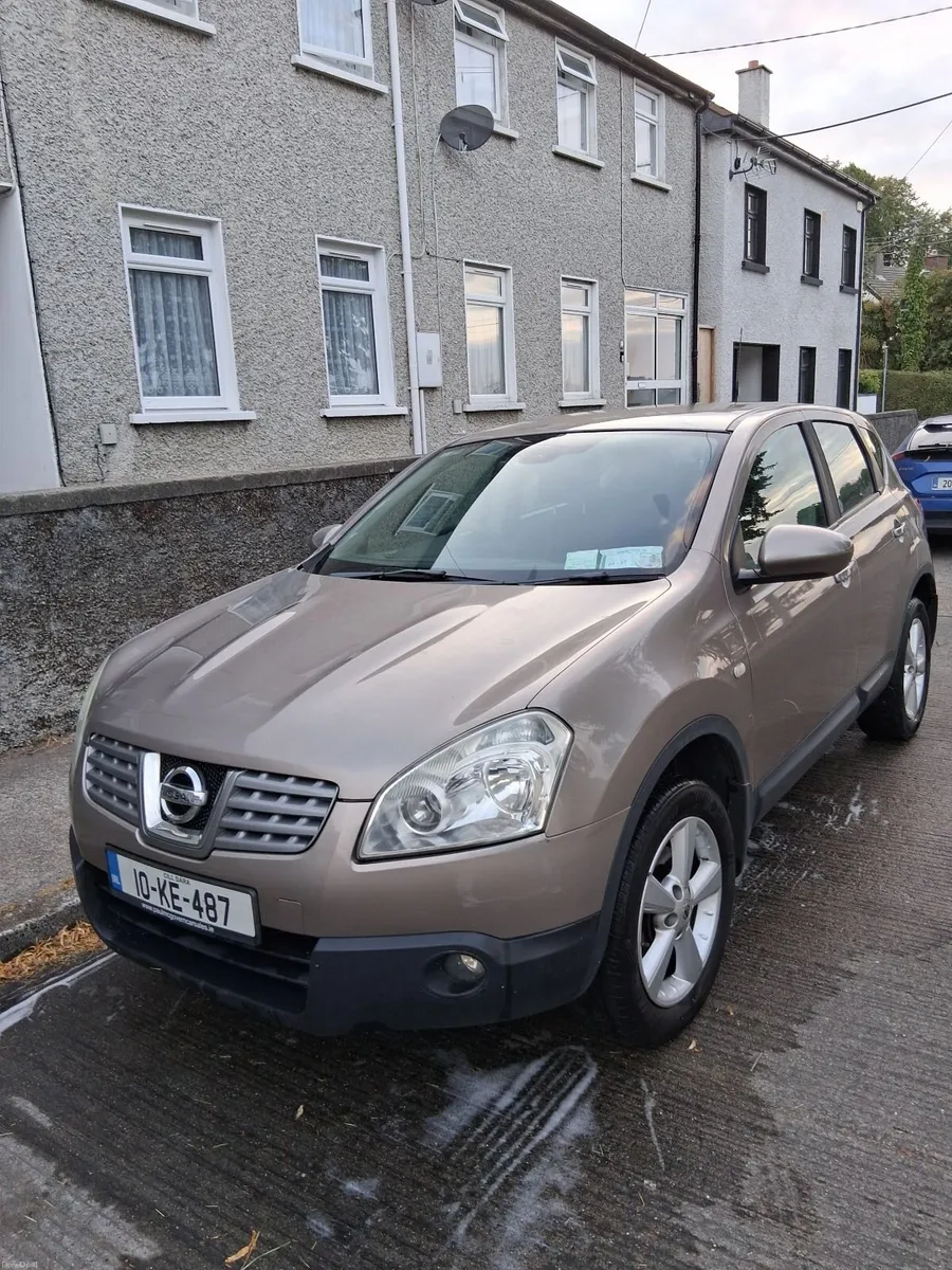 Nissan Qashqai 2010 - Image 1
