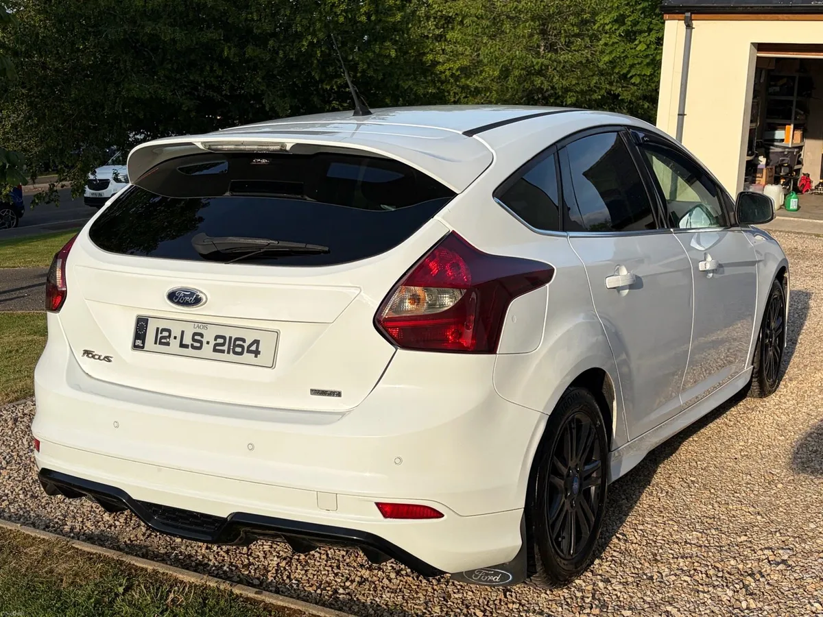 2012 ford focus 1.0 Ecoboost S model - Image 3