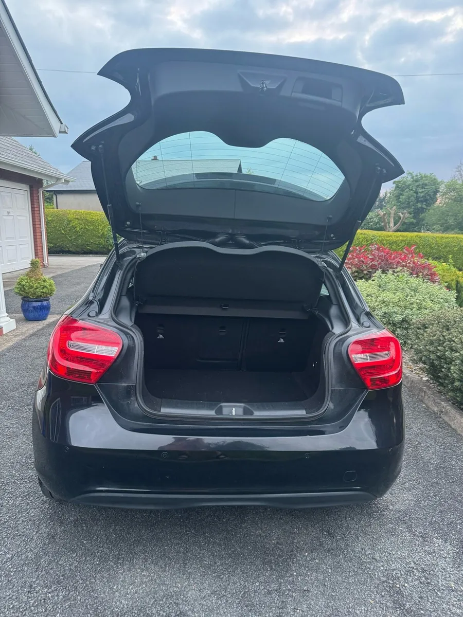 132 Mercedes-Benz A-180 CDI 6 SPEED MANUAL - Image 5
