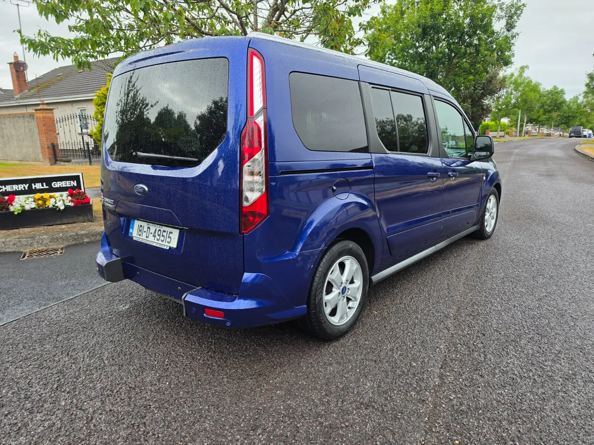 Ford Tourneo Connect wheel chair accessible - Image 6