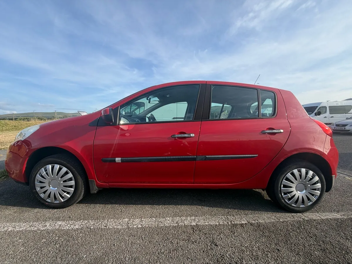 2010 RENAULT CLIO NCT 08/27  PETROL - Image 4