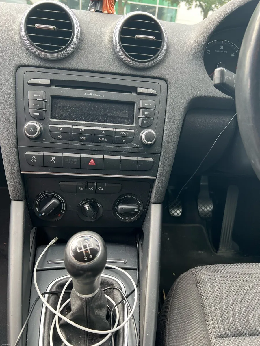 Audi A3 Sportsback 2010 TDI 1.6 - Image 5