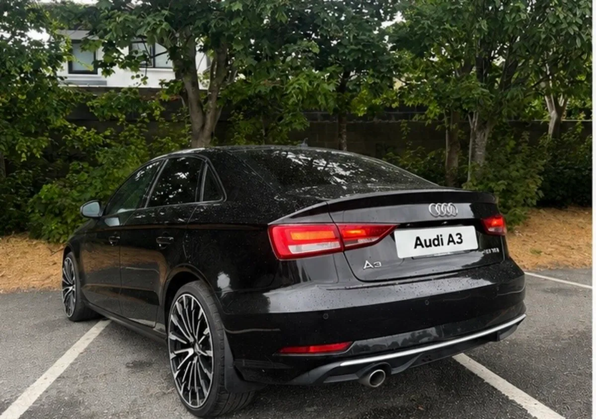 AUDI A3 1.6 TDI 2018 VRT INCLUDED - Image 4