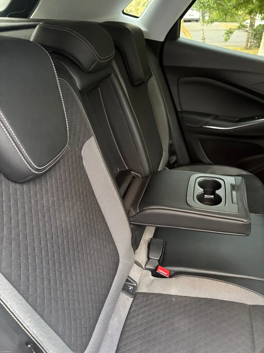 Grandland  X SRI 1.6 TURBO NCT 07/28 - Image 6