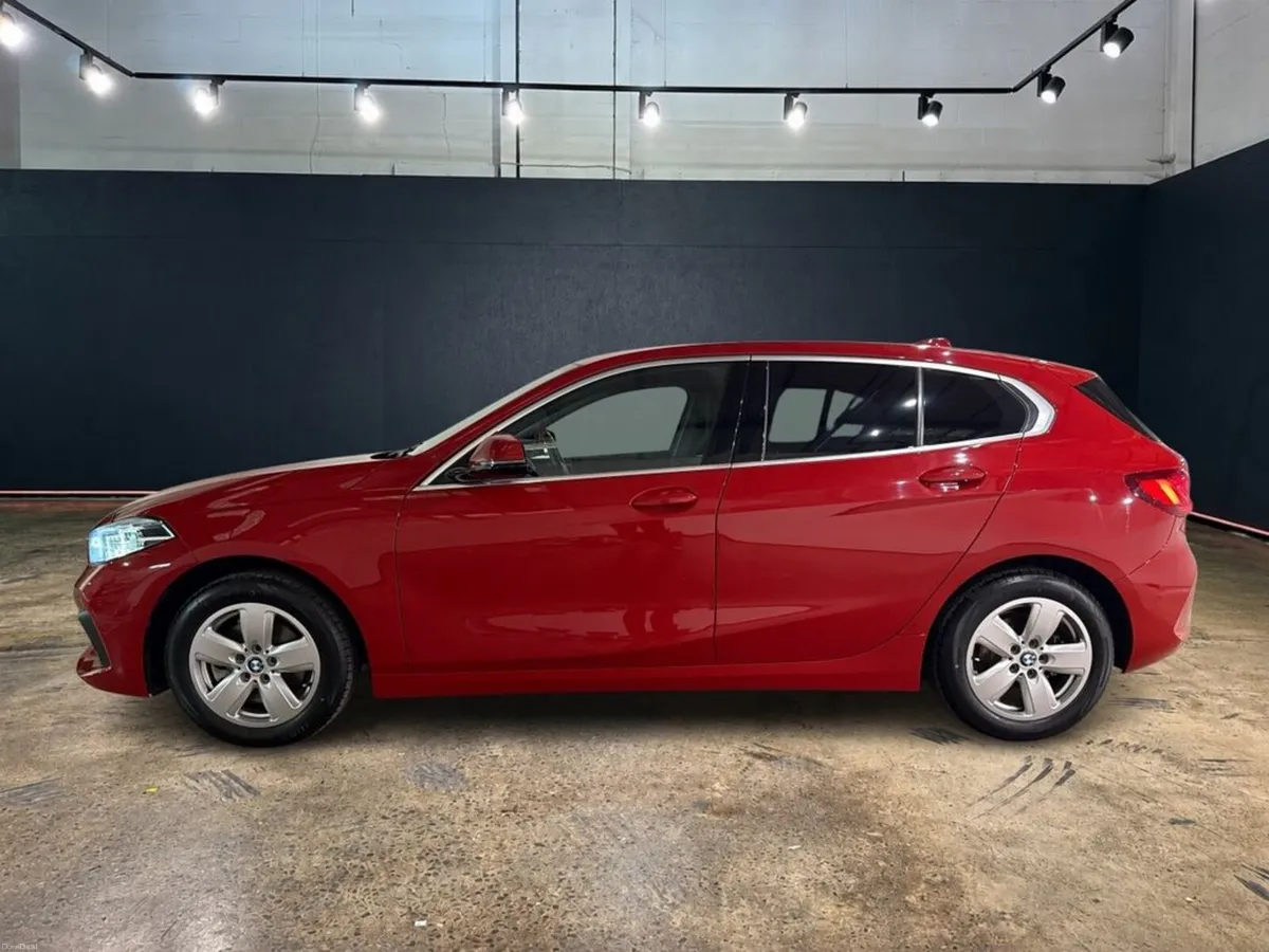 BMW 1-Series 1.5 AUTOMATIC - NEW MODEL - PLAY EDIT - Image 6
