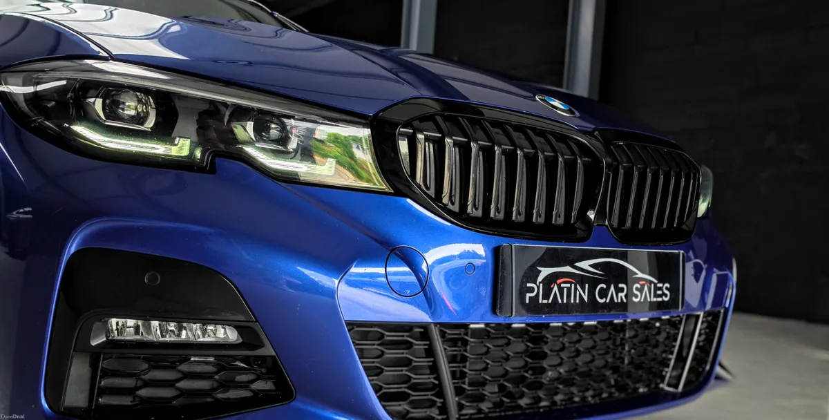 🔥 2021 BMW 330e M-Sport //  Panoramic Sunroof// - Image 6