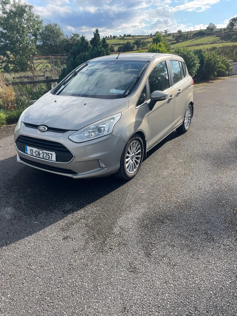 Ford B-MAX - Image 1