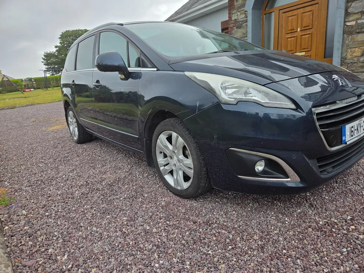 Peugeot 5008 2016 excellent family car - Image 2