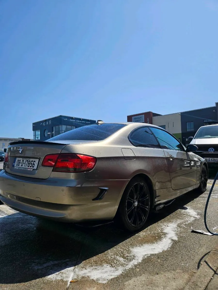 BMW e92 320i automatic - Image 6
