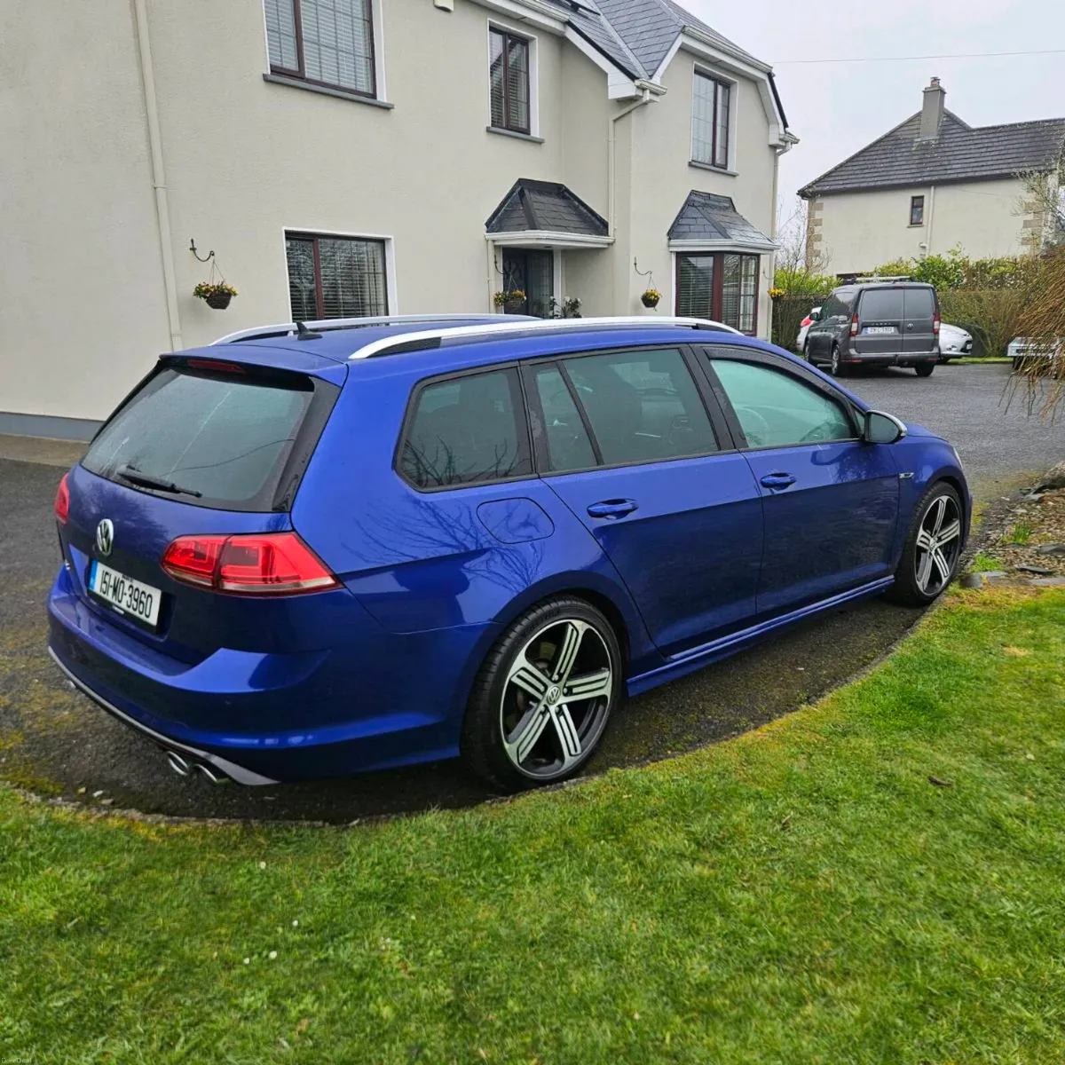 2015 Golf R Varient 2.0 tsi petrol - Image 4