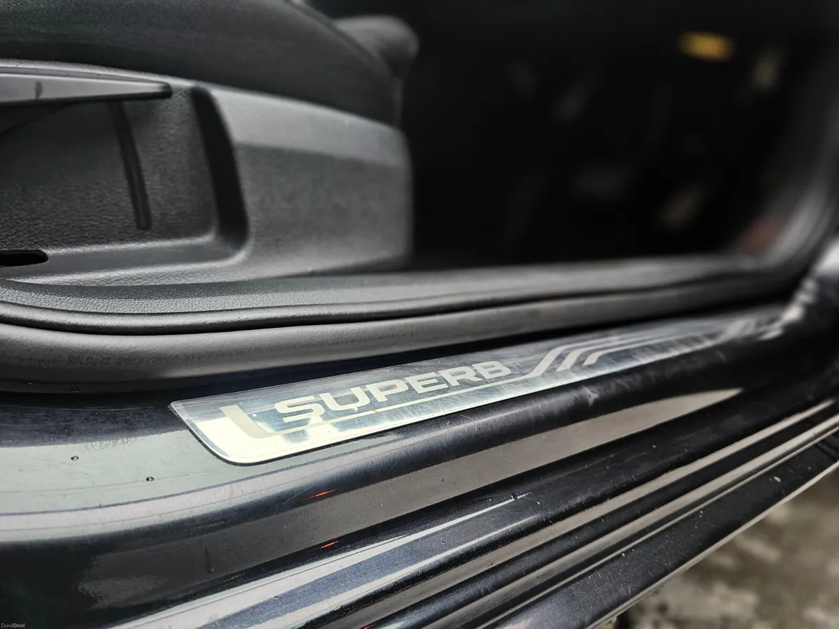 SKODA SUPERB DSG // 07/27 NCT - Image 5