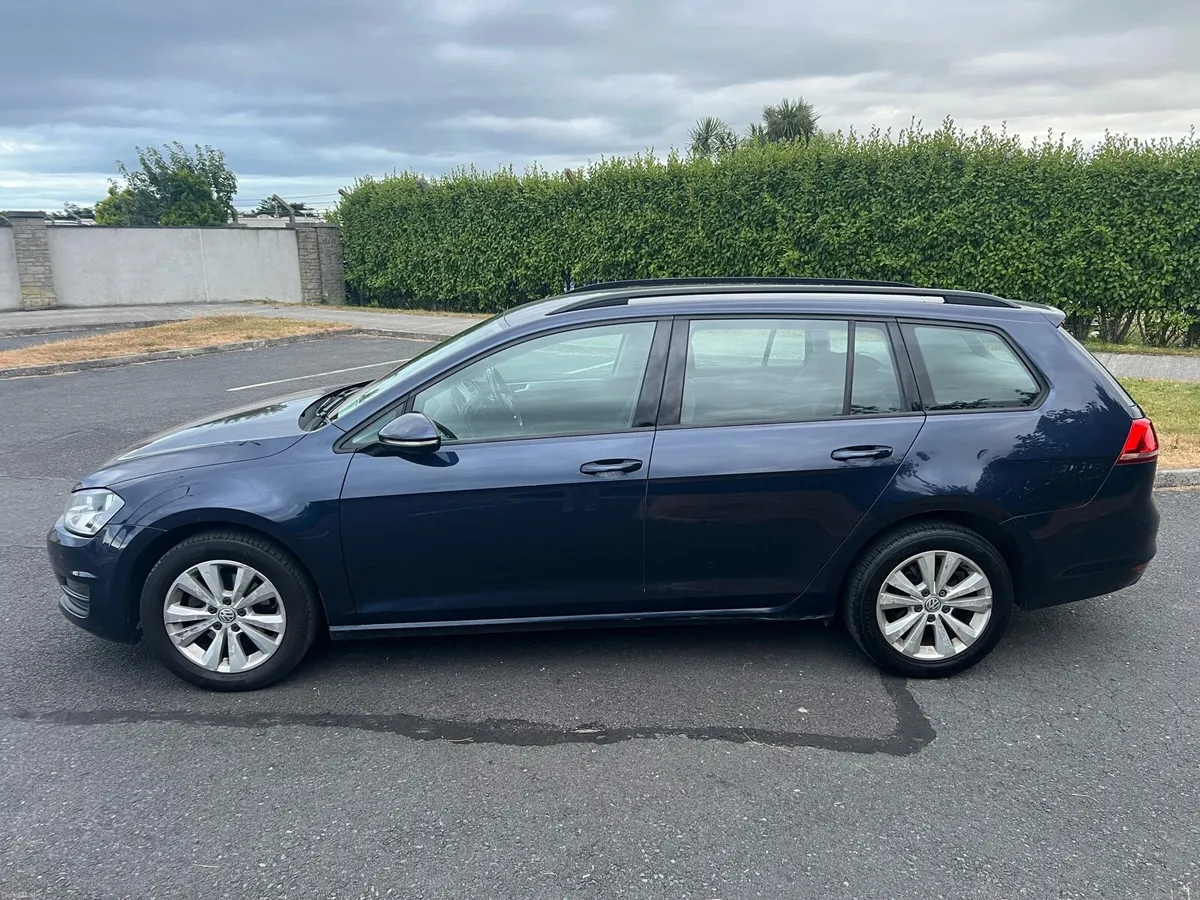 Golf 1.2 (FSH) Estate New NCT 06/2027 - Image 4