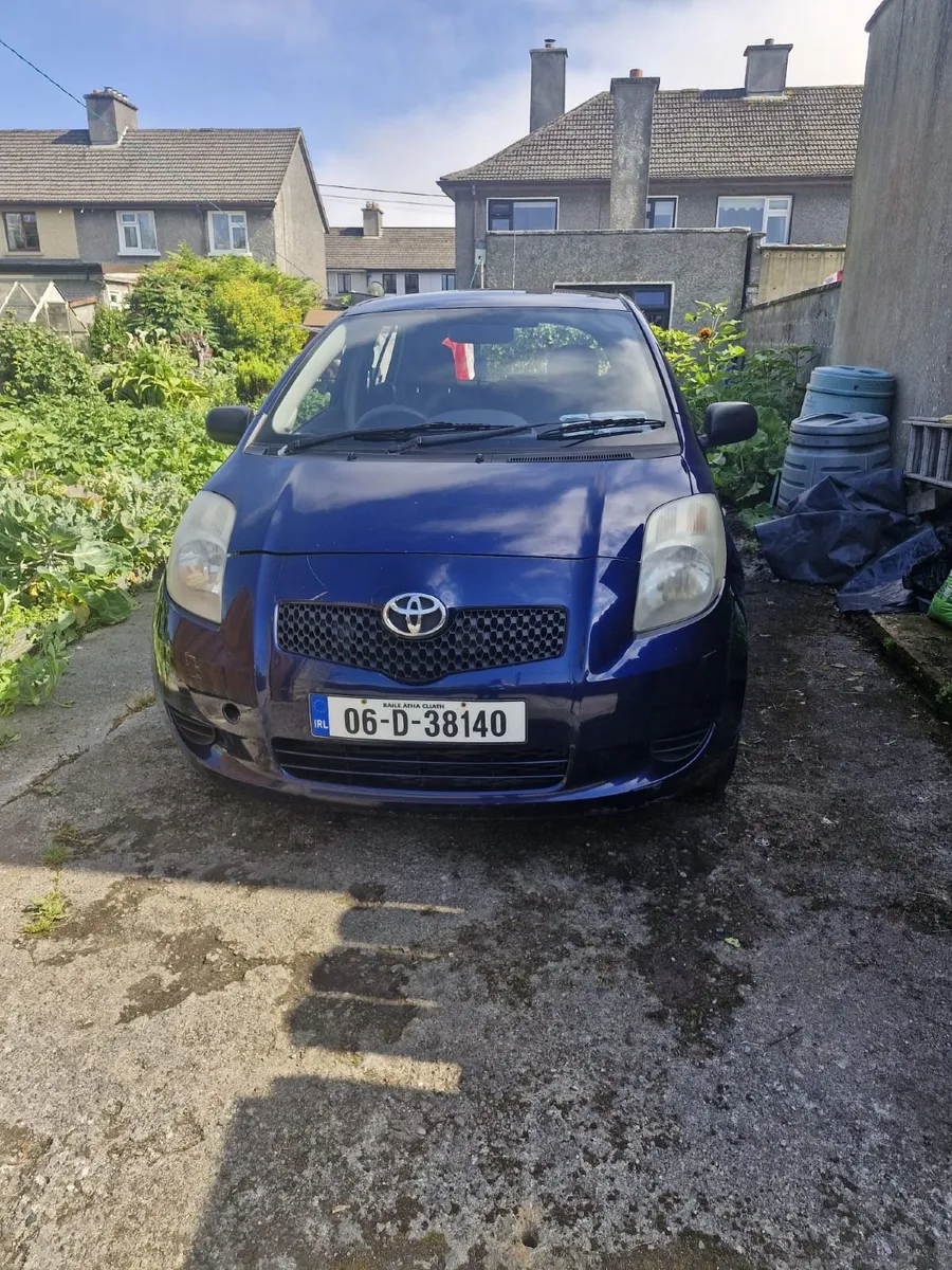 Toyota Yaris 2006 - Image 6