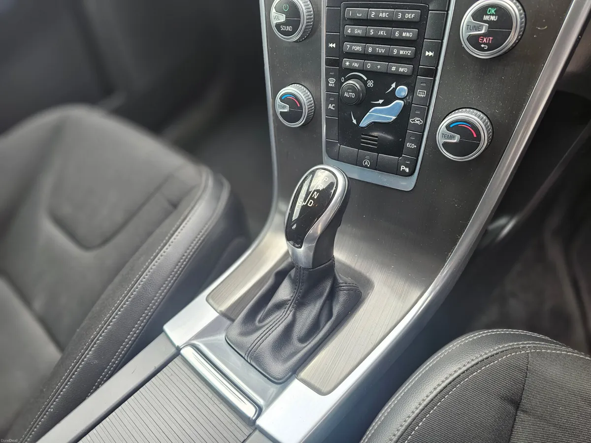 VOLVO XC60 AUTO // 07/27 NCT - Image 5