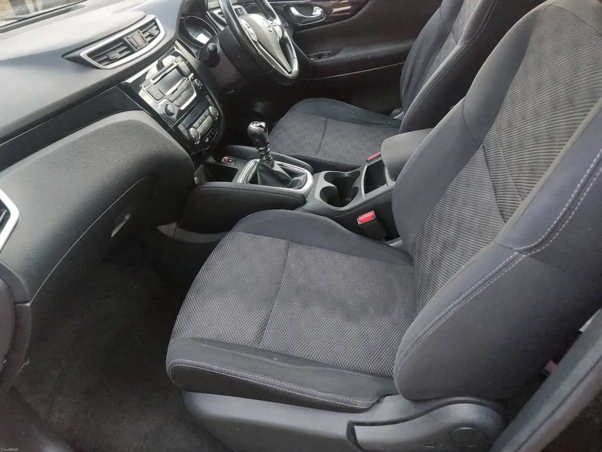 2014 nissan qashqai 1.5 dci nct 4/27 tax 8/26 - Image 6
