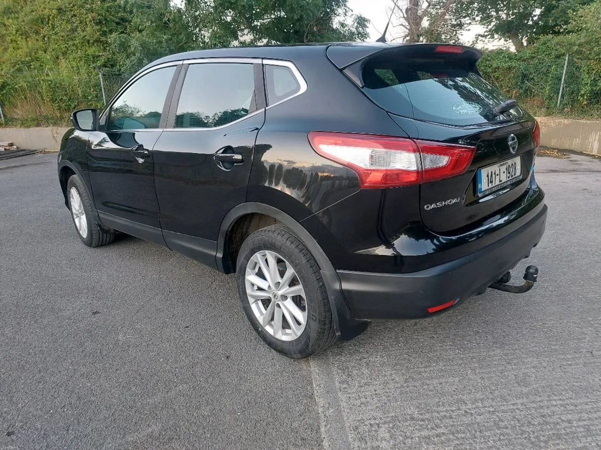 2014 nissan qashqai 1.5 dci nct 4/27 tax 8/26 - Image 3