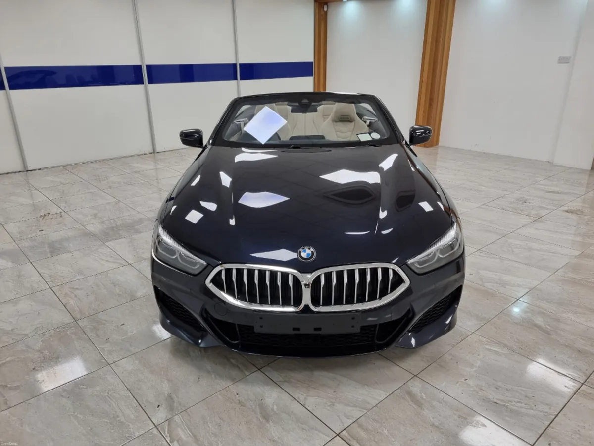 BMW 8-Series CABRIOLET// BLACK WITH IVORY - Image 5