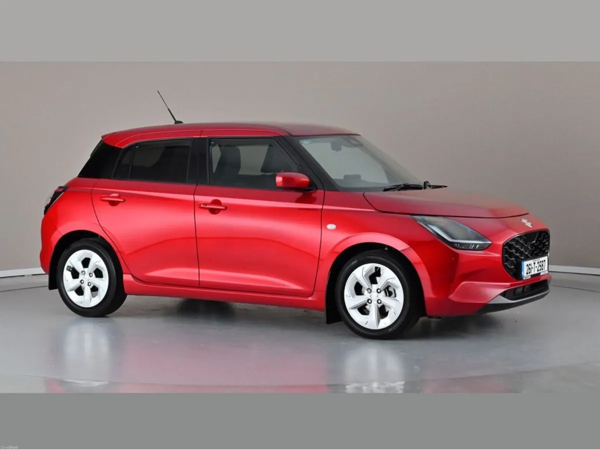 Suzuki Swift 1.2 Hybrid Motion 5DR - Image 1