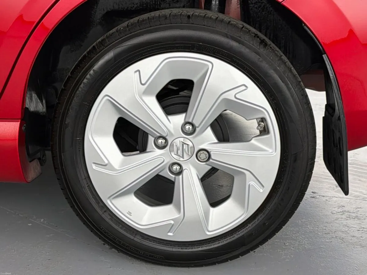 Suzuki Swift 1.2 Hybrid Motion 5DR - Image 3