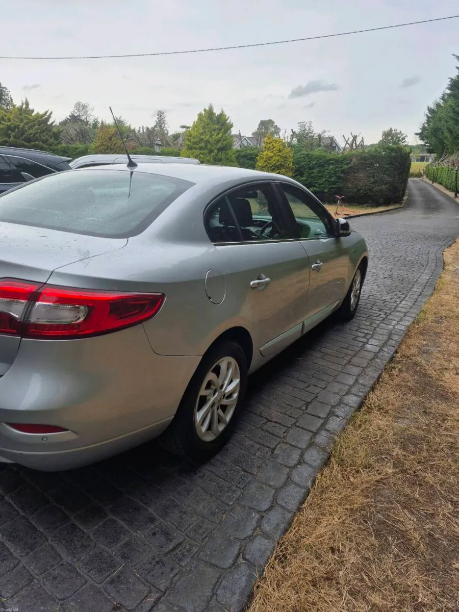 2015 renault fluence - Image 2