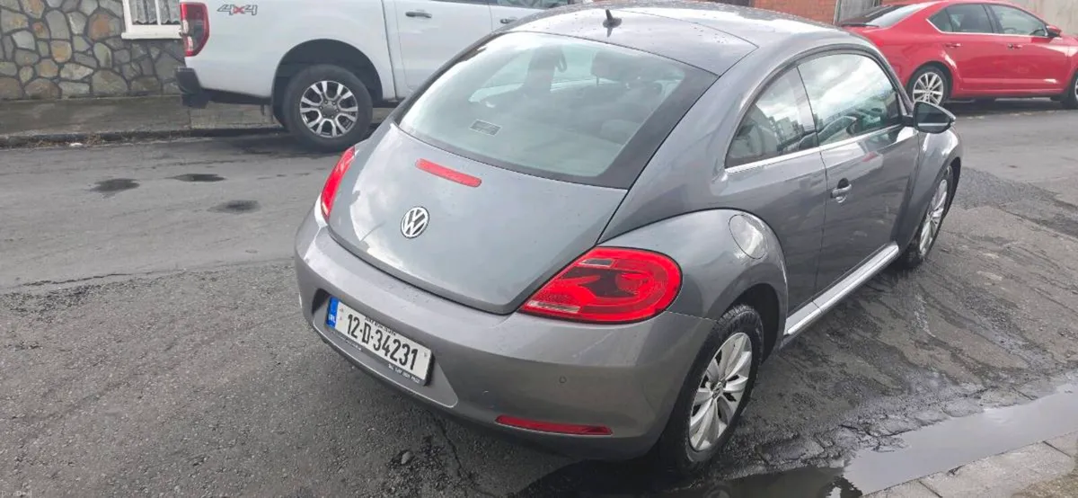 2012 vw beetle automatic - Image 6