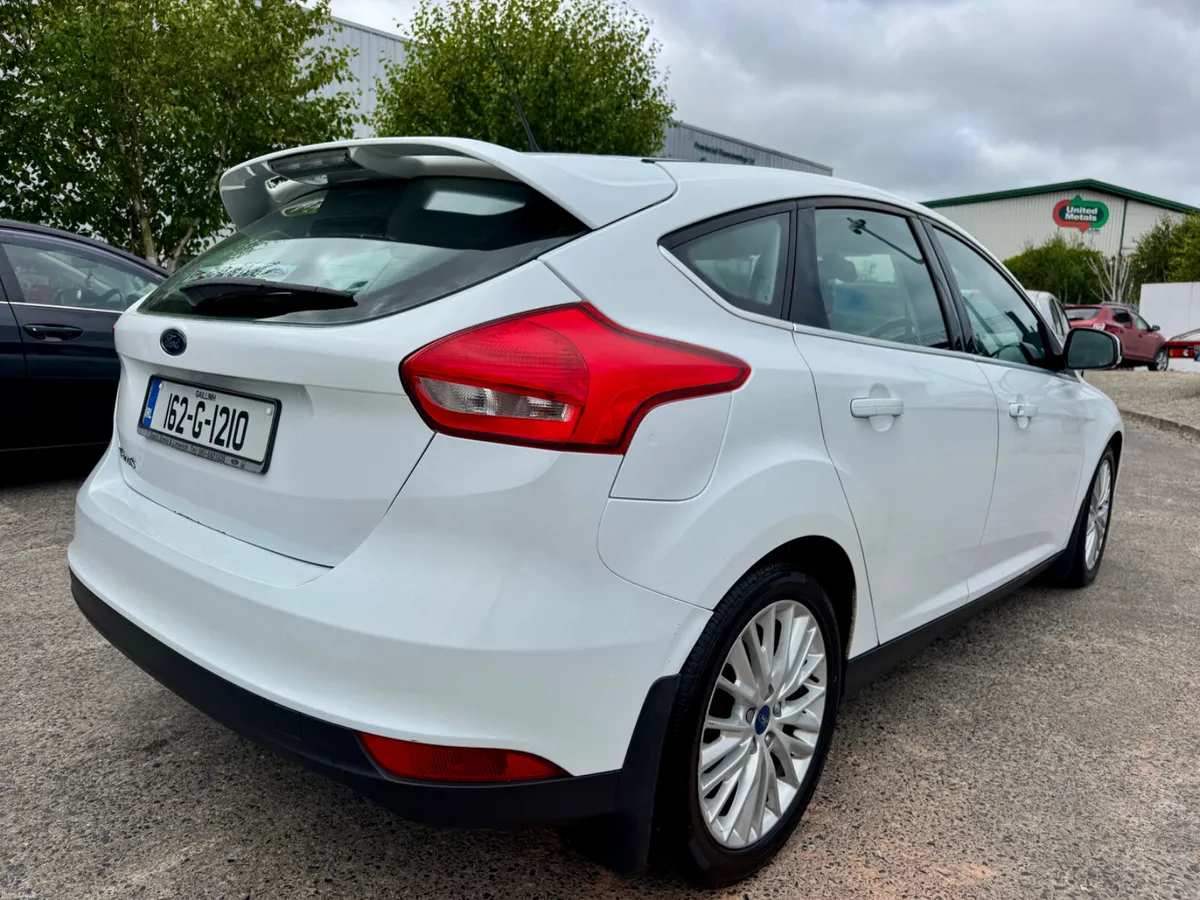 Ford Focus 2016 Sport 1.5 diesel - Image 4
