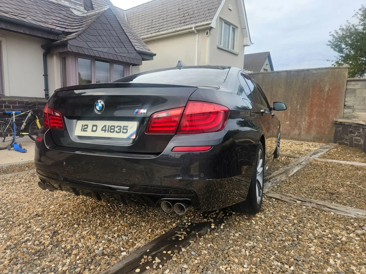 BMW 5-Series 2012 - Image 3