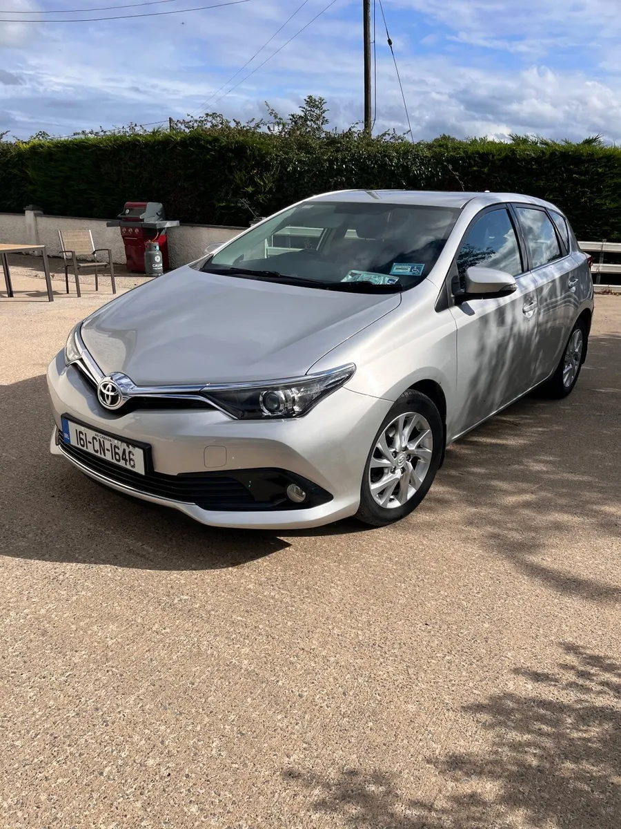 Toyota Auris 2016 - Image 6