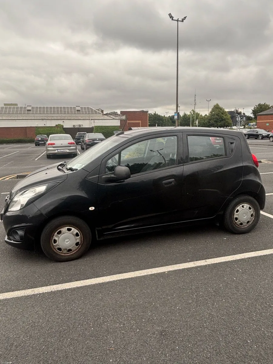 141 Chevrolet Spark - Image 5