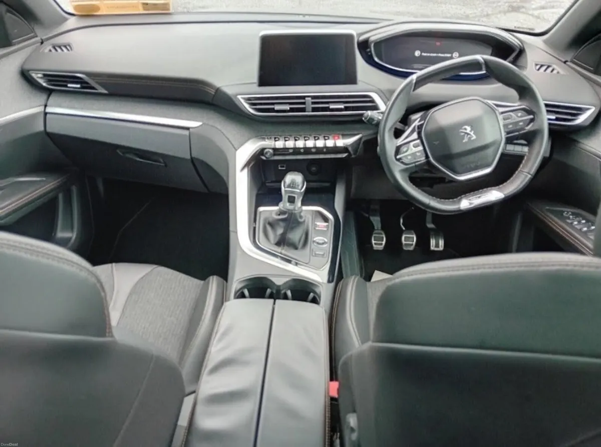 182 Peugeot 5008 -GT Premium - Image 5
