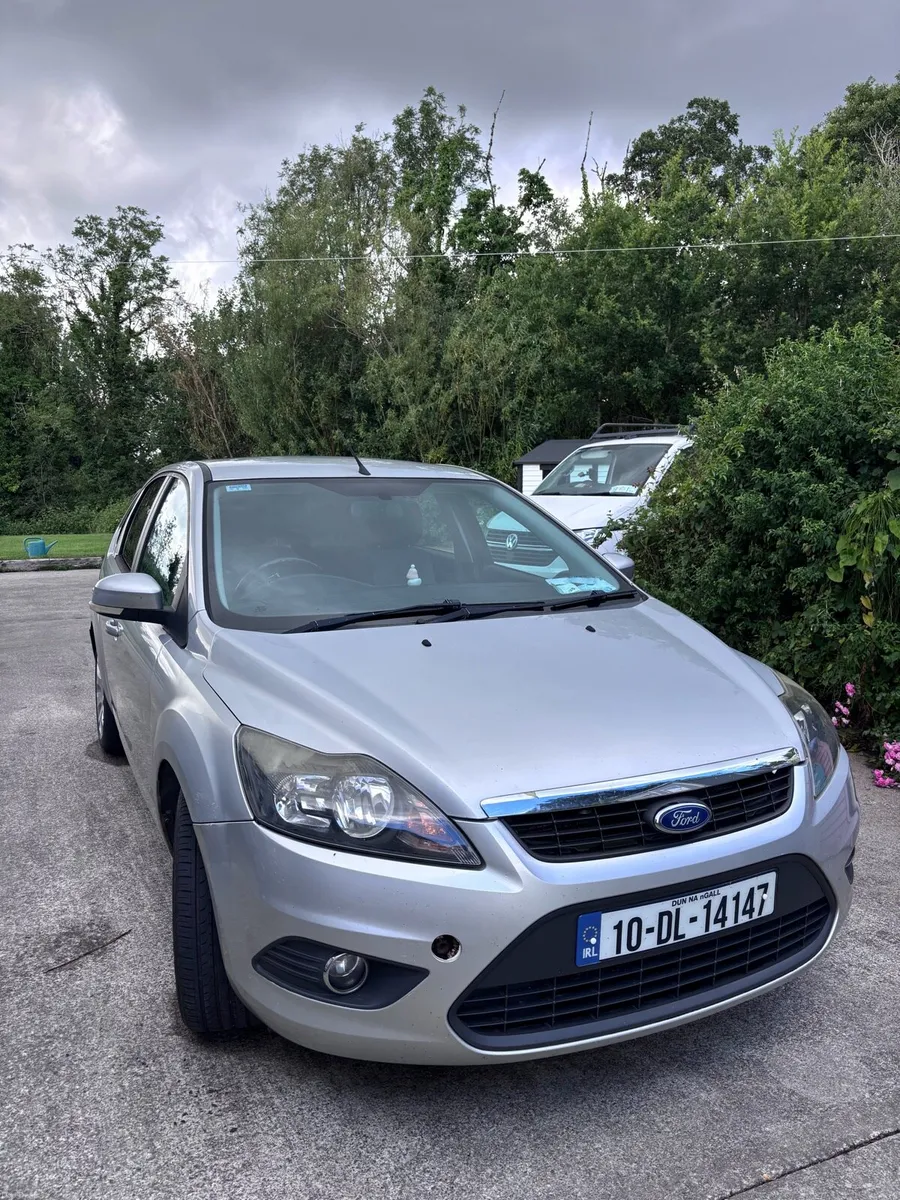 2010 Ford Focus - Image 1