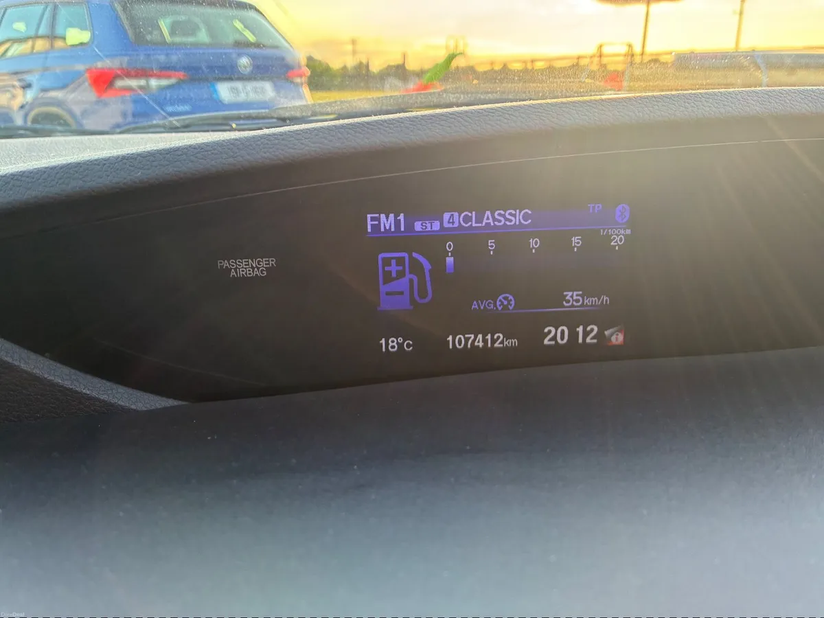 Honda Civic 2015 - Image 4