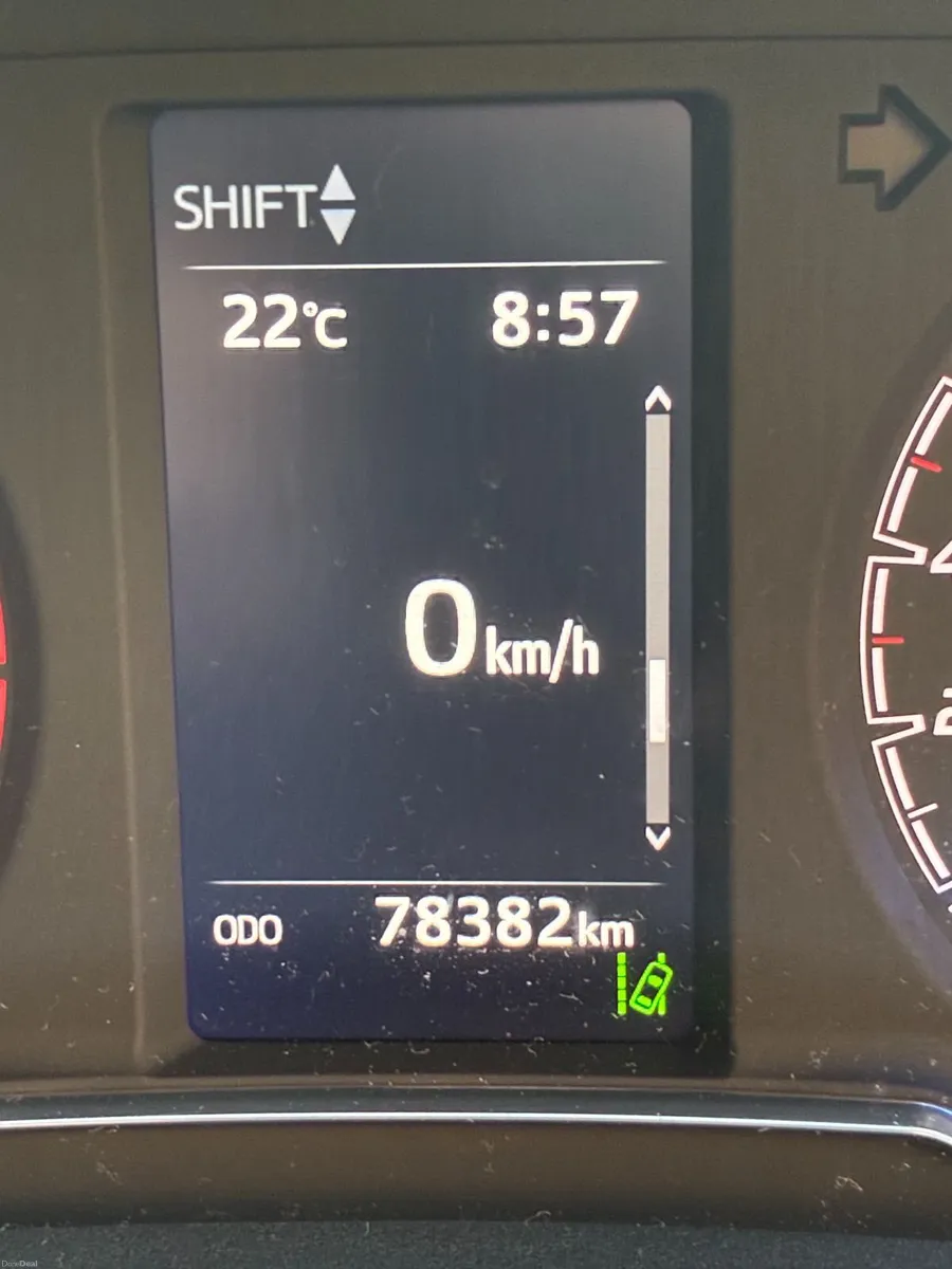Toyota Yaris 2018 - Image 2