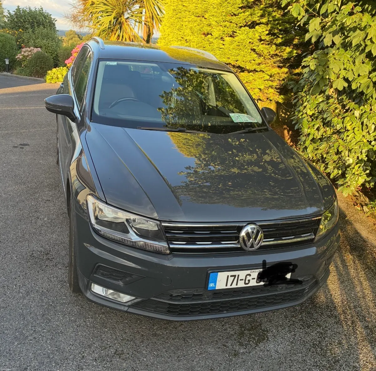 2017 Volkswagen Tiguan 2.0 TDi 150 SE 4Motion DSG - Image 2