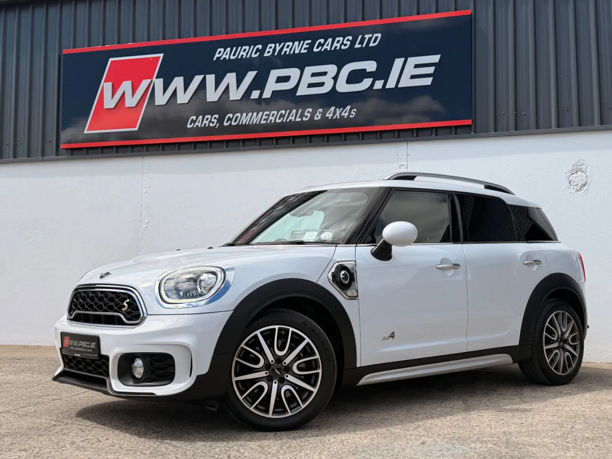 Mini Cooper S Countryman JCW ALL4 Auto 2018 - Image 4