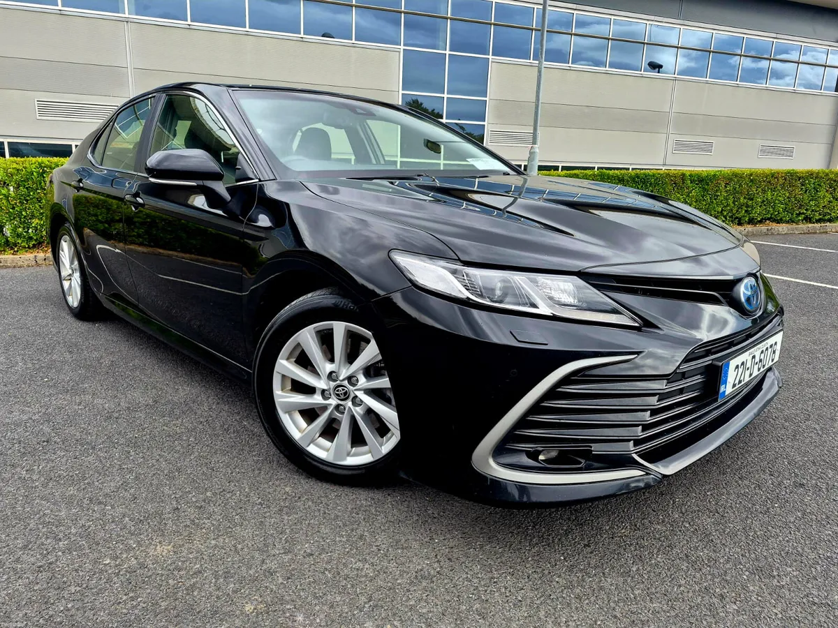 2022 TOYOTA CAMRY 2.5 SOL HYBRID AUTO - Image 1