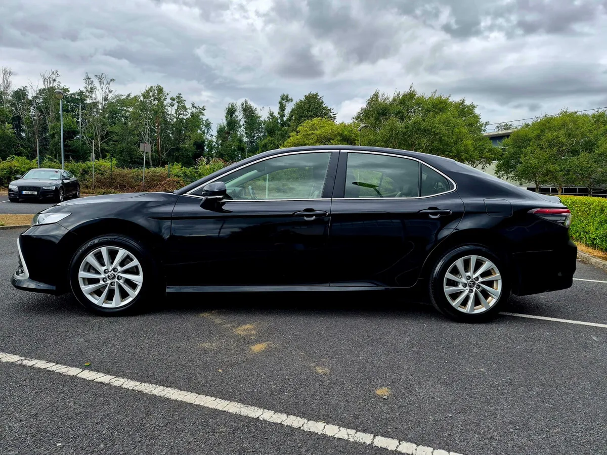 2022 TOYOTA CAMRY 2.5 SOL HYBRID AUTO - Image 6