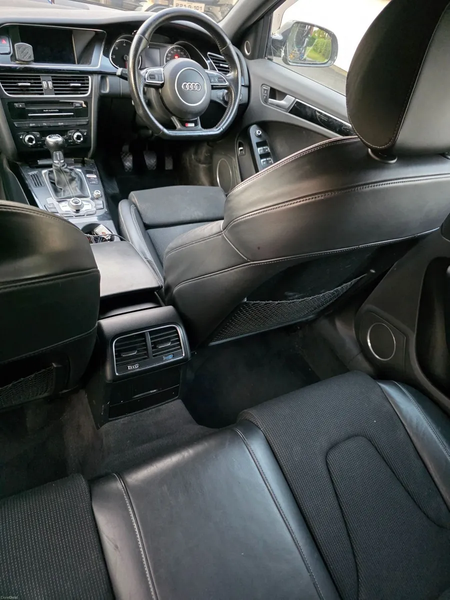 Audi A4 2014 - Image 3