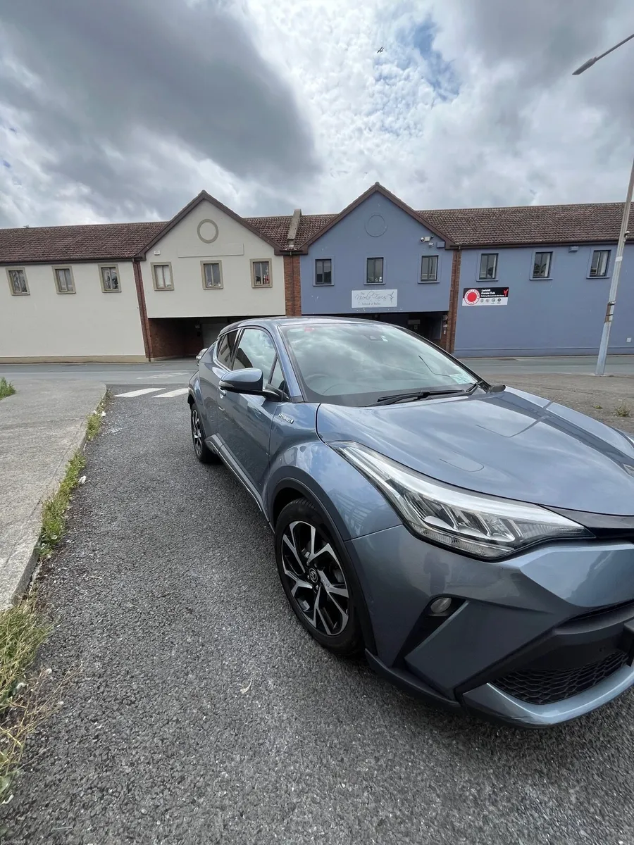 Toyota C-HR 2020 - Image 2