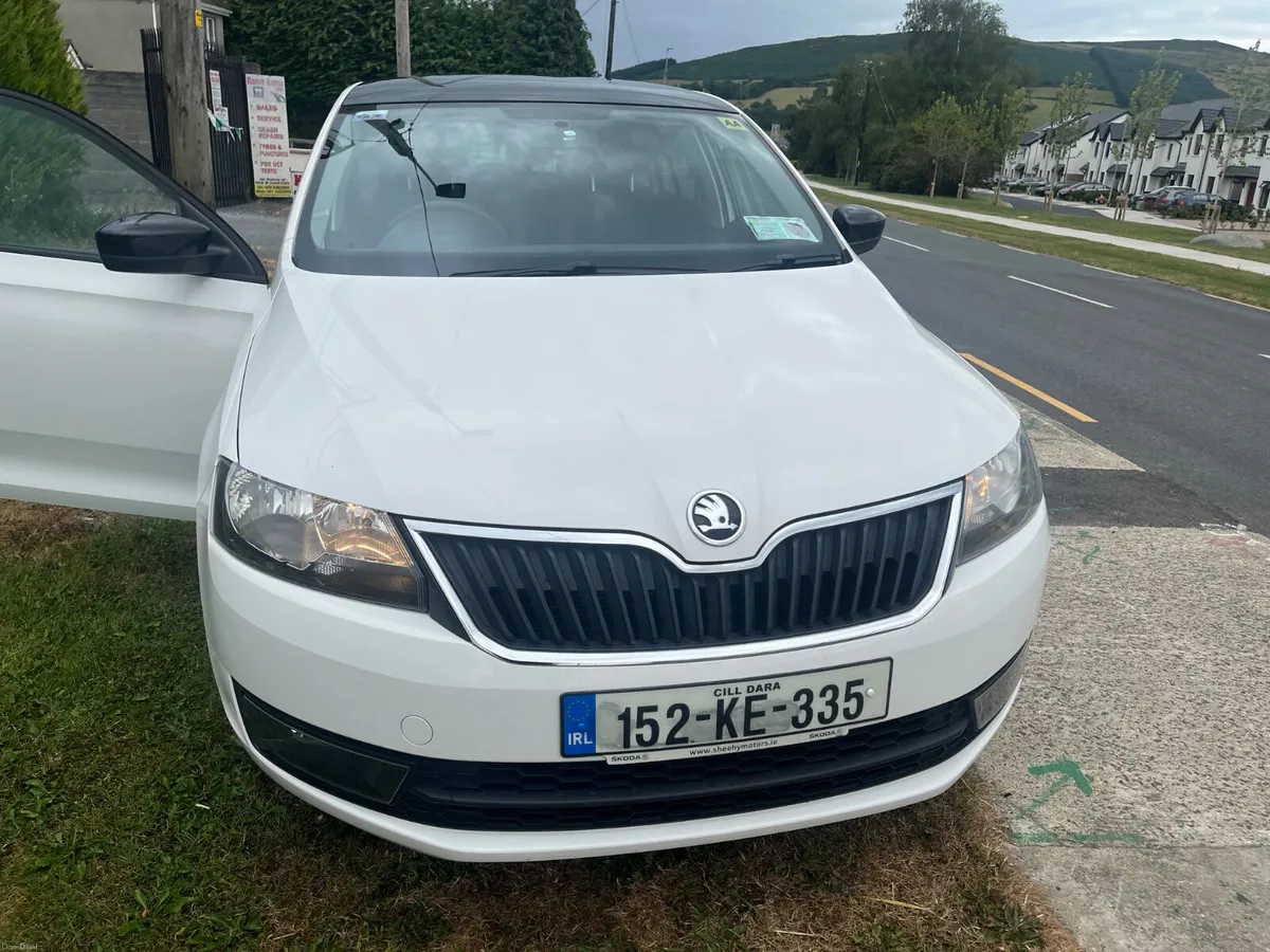 Skoda Rapid 2015 - Image 1