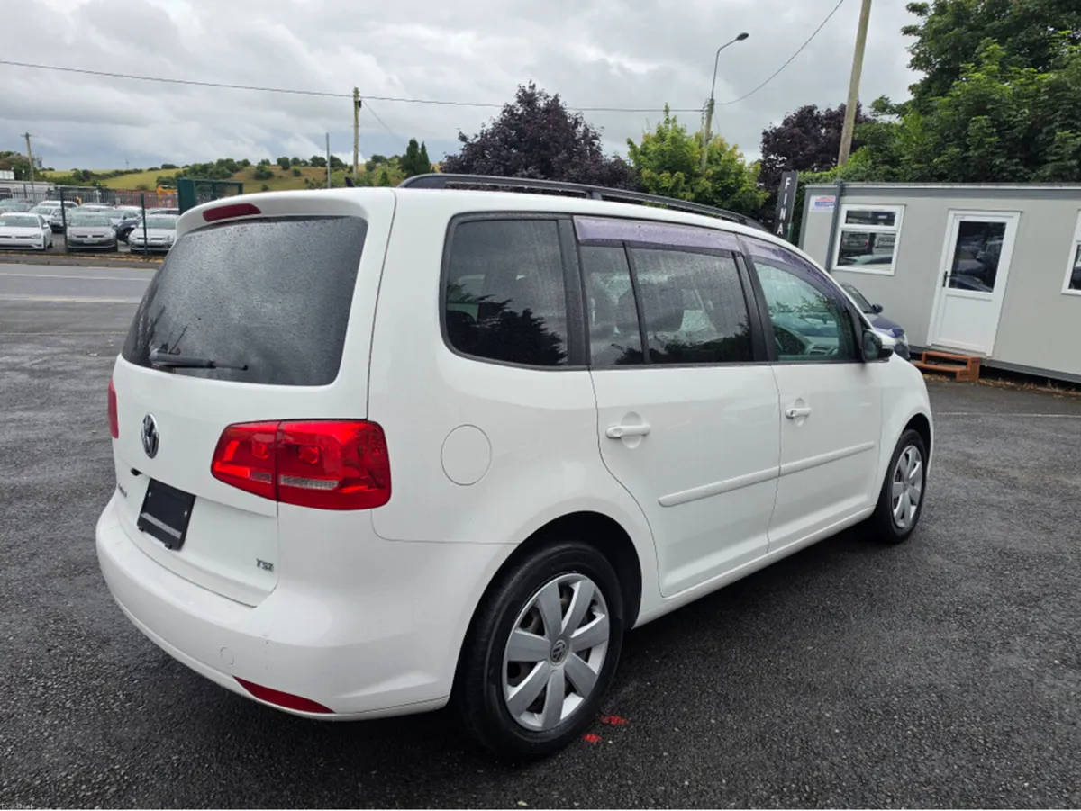 Volkswagen Touran 1.4 TSI AUTOMATIC - 7 SEATER - S - Image 5