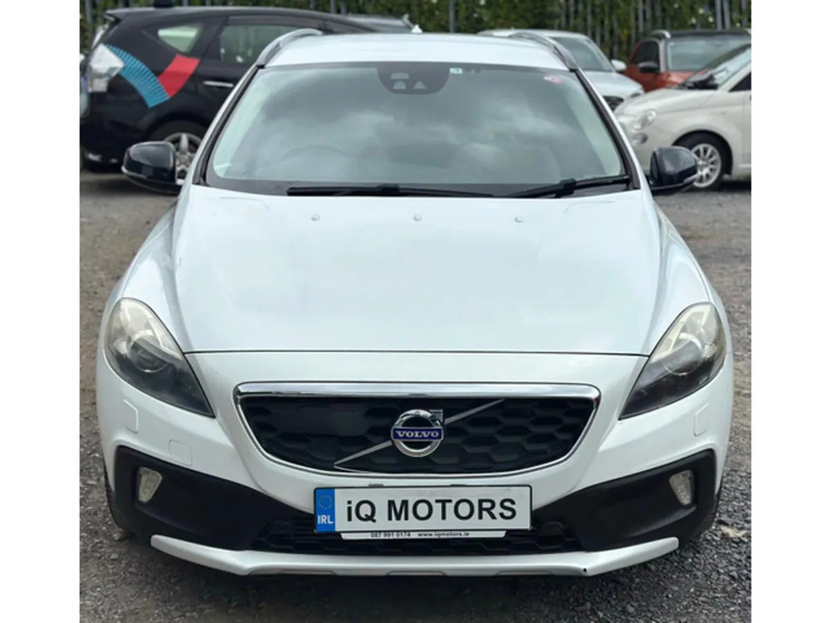 Volvo V60 D4 2.0L DIESEL AUTOMATIC(2293) - Image 2