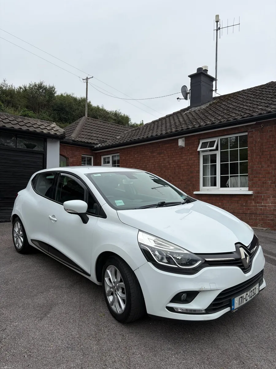 Renault Clio 2017 1.2 - Image 1