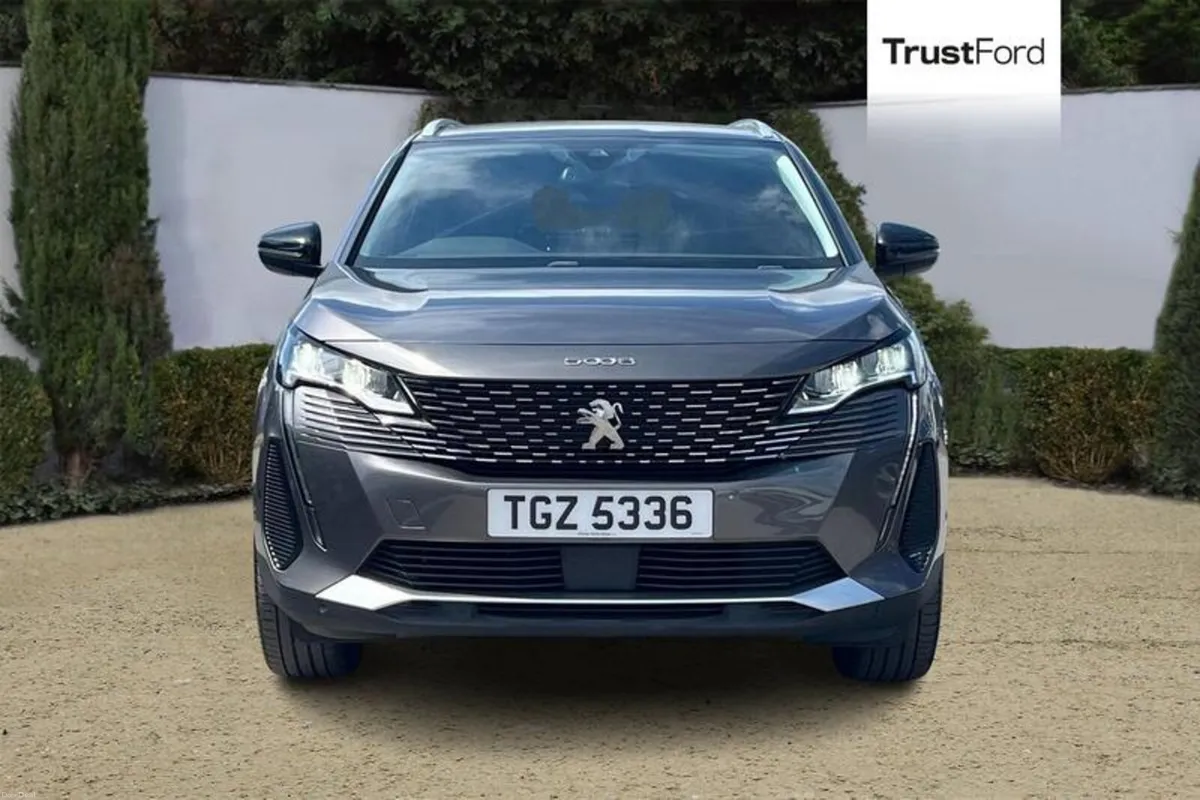 Peugeot 5008 1.5 BlueHDi Allure Premium 5dr EAT8 - Image 6