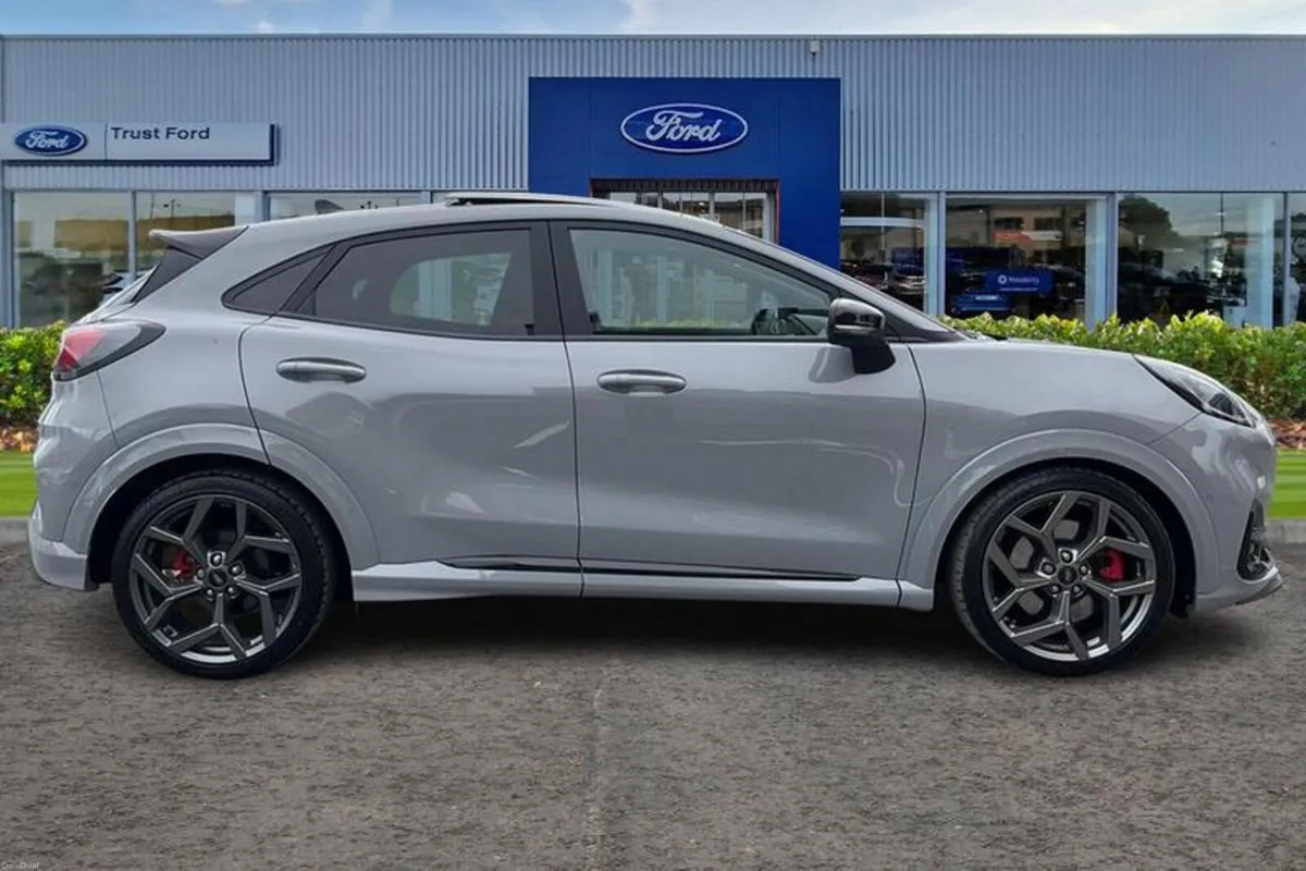 Ford Puma 1.0 EcoBoost Hybrid mHEV ST 5dr DCT - Image 3