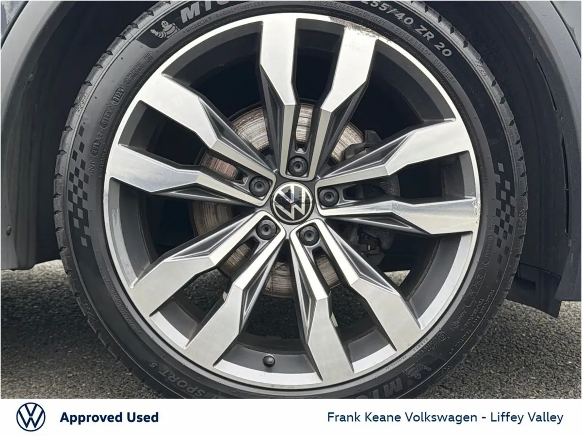 Volkswagen Tiguan R-LINE AUTO 2.0 TDI 150HP *DOLPH - Image 4