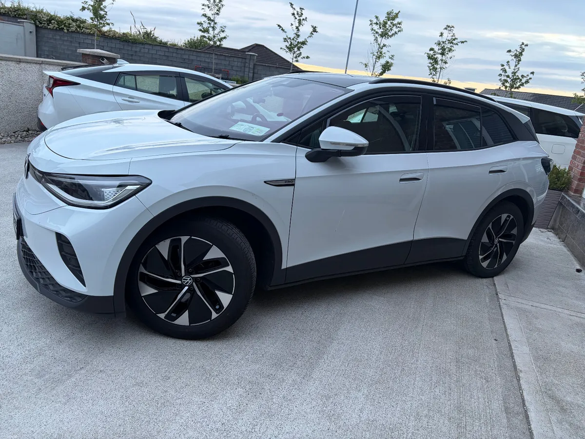 2022 Volkswagen ID.4 LONG RANGE - Image 2