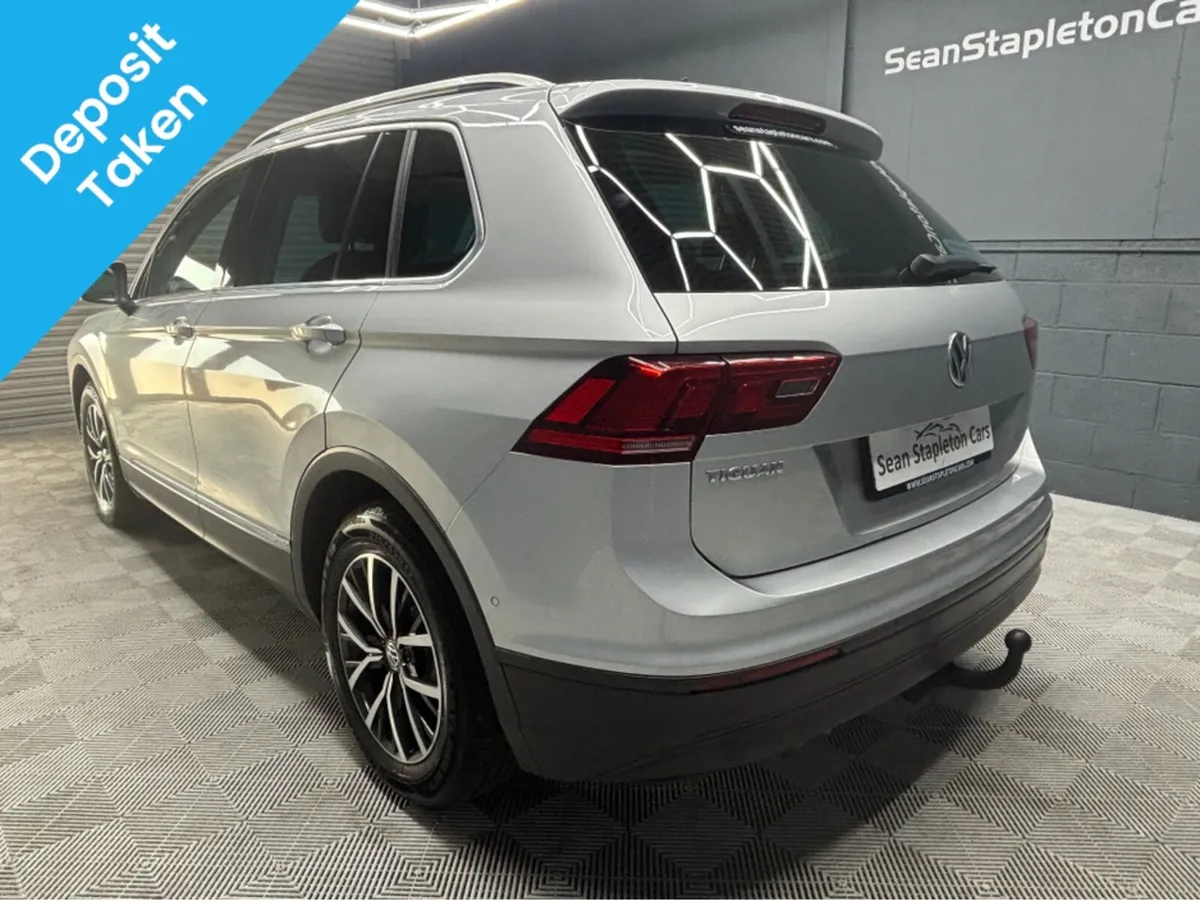 Volkswagen Tiguan CL 2.0 TDI MANUAL 6SPEED FWD 150 - Image 3