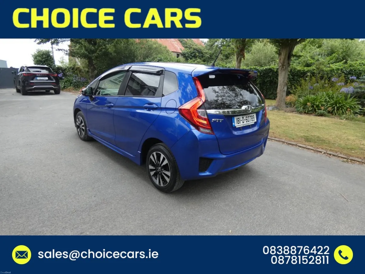 Honda Fit 1.5 AUTO HYBRID SPORT SPEC - Image 4