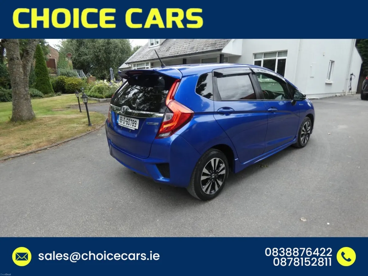 Honda Fit 1.5 AUTO HYBRID SPORT SPEC - Image 5